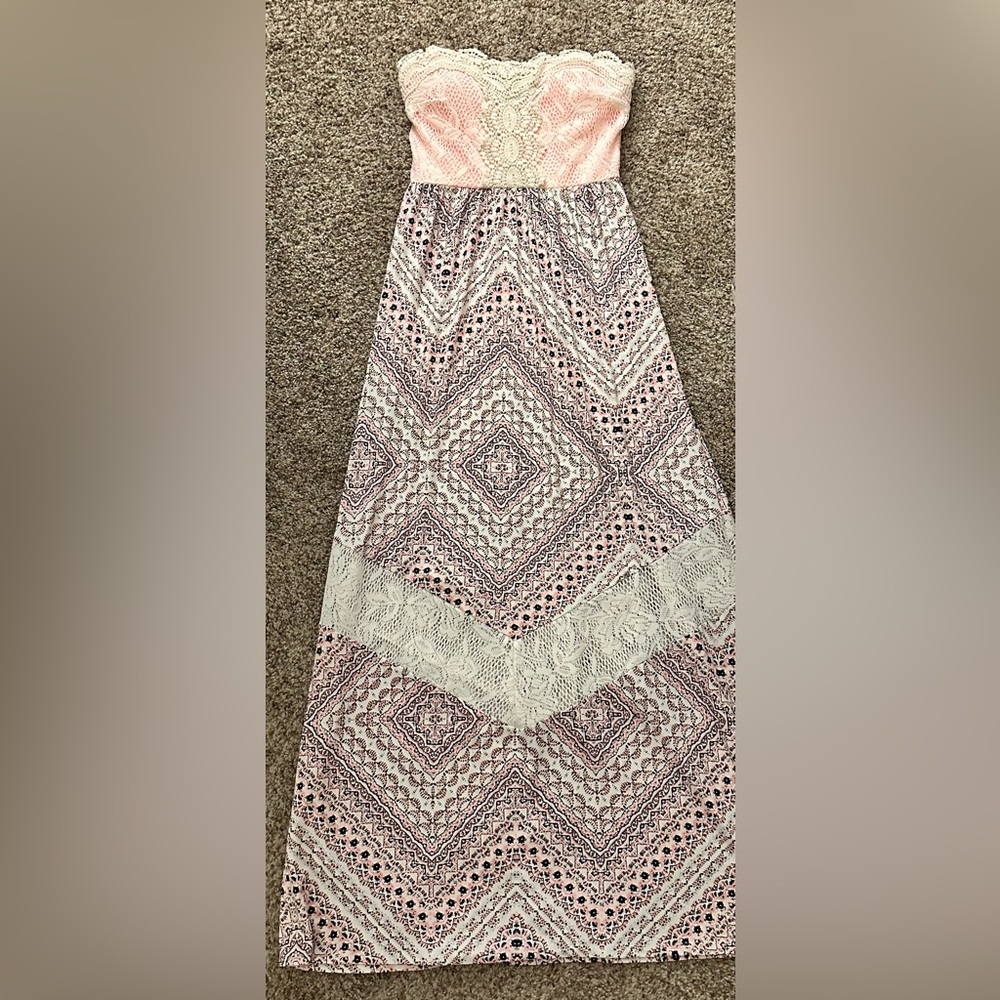 Vanity maxi small dress with black, pink, gray, and ivory. Lace detail.